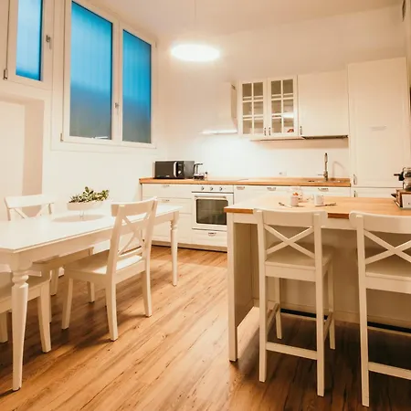 게스트하우스 Casa De Amicis - Lakeside L&b