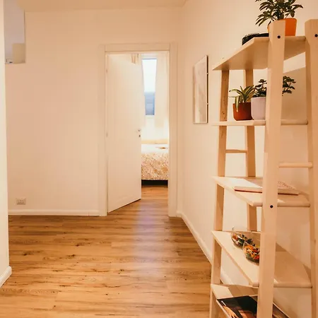 Casa De Amicis - Lakeside L&b Milan