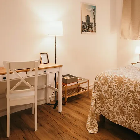 Casa De Amicis - Lakeside L&b Guest house