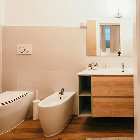 Guest house Casa De Amicis - Lakeside L&b Milan