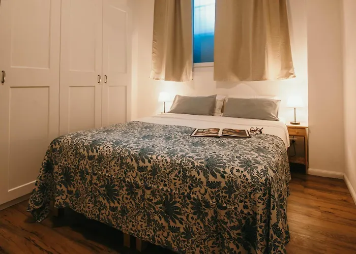 Casa De Amicis - Lakeside L&b 3* Milán